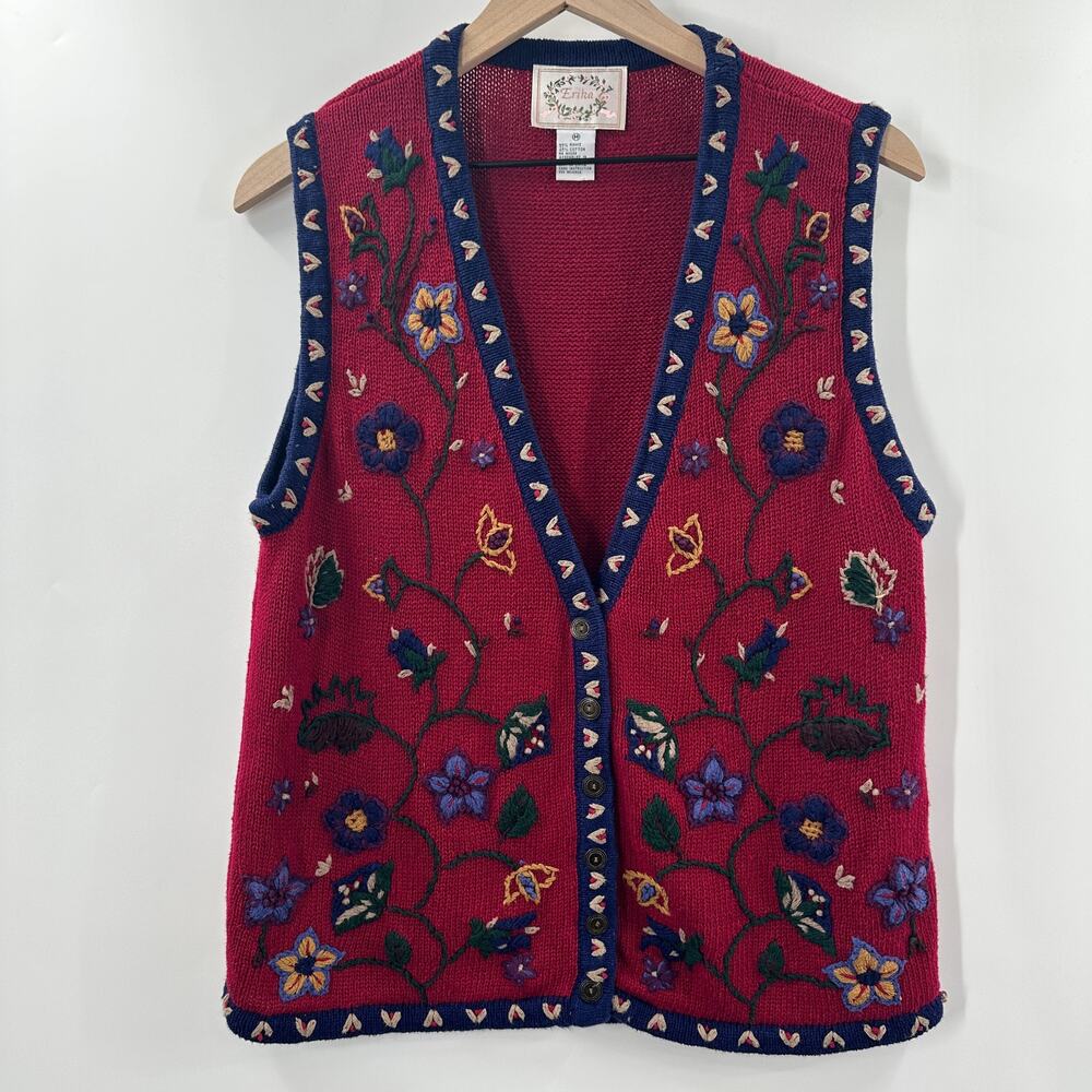 Vintage Erika Floral‎ Embroidered Knit Sweater Vest in Red Navy Size Medium
